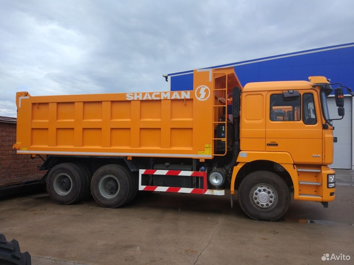 Шакман 6х4. Shacman 6x4. Шакман 6x4 самосвал. Шахман 4 оси самосвал. Шакман самосвал 6х4 сбоку.