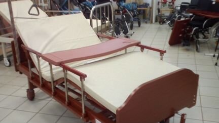 Кровать функциональная для больных медицинская
