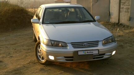 Toyota Camry 2.2 AT, 1999, седан
