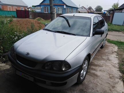 Toyota Avensis 1.6 МТ, 2000, седан