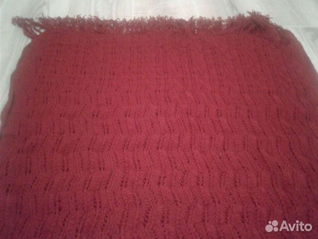 Палантин, цвет вишня. 1.40 *0,60 см. ручной работы