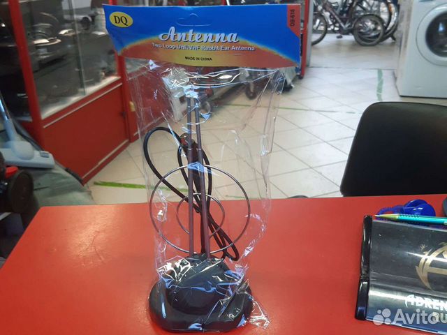 Антенна комнатная