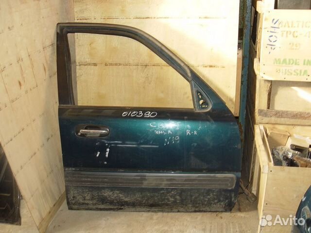 Дверь передняя правая Honda crv 2000г