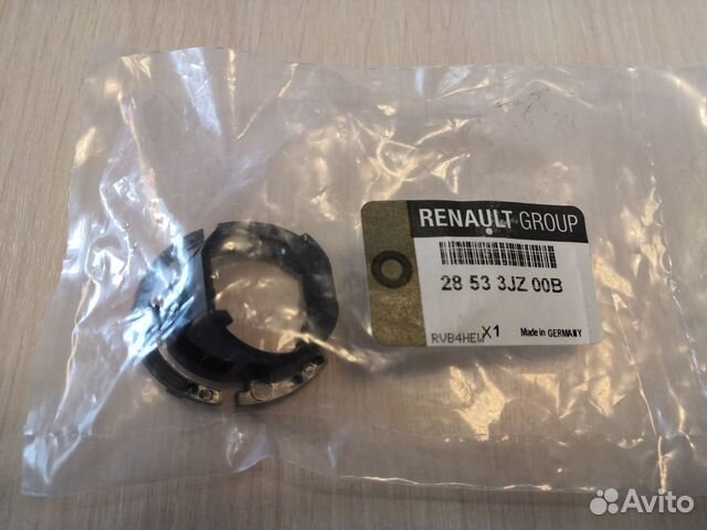 Кронштейн датчика парктроника на Рено Колеос