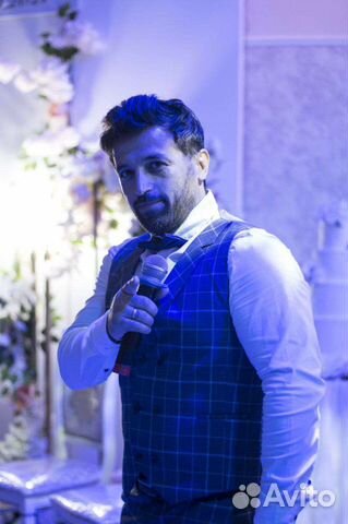 Ведущий, шоумен, артист, сценарист, организатор