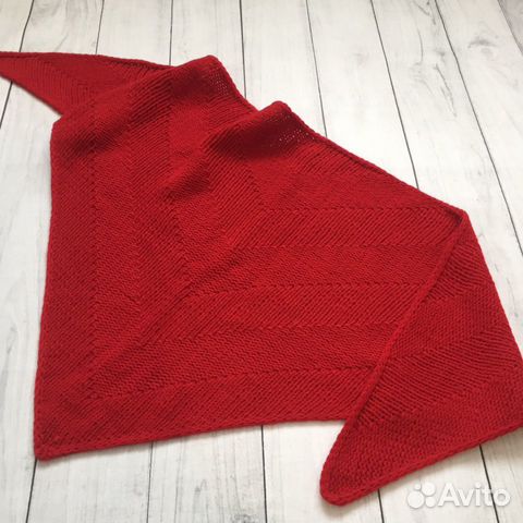 Вязаные платки (красный, голубой, черно-зеленый)