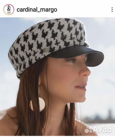 Кепки женские 2шт