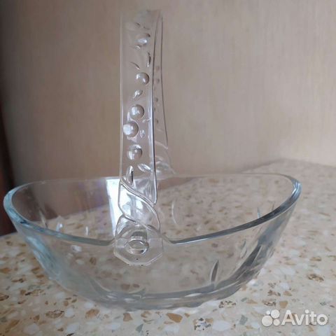 Салатницы, вазы, конфетницы