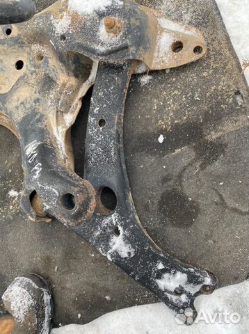 Рычаг передний левый Byd F3