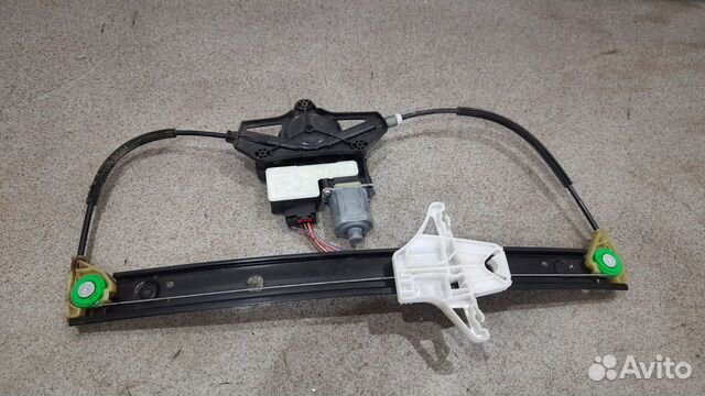 Задний левый стеклоподъемник Skoda Octavia A7