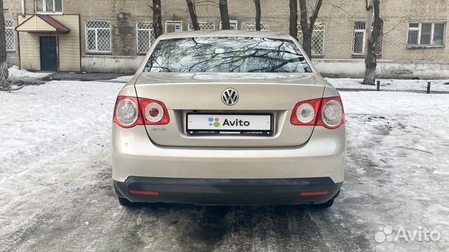 Volkswagen Jetta 1.6 AT, 2009, 208 000 км