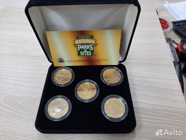 Годовой набор квотеров 2012 года-парки США