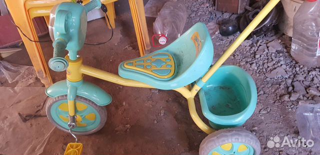 Детский трехколесный велосипед