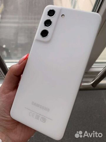Телефон Samsung S21 FE 5G White 128GB Новый