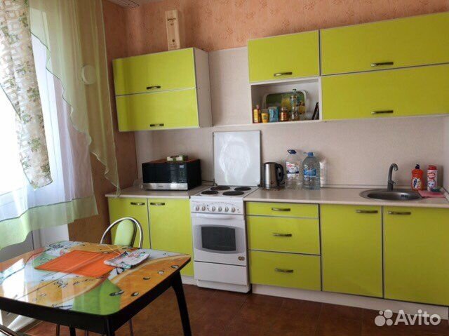 

1-к. квартира, 54 м², 3 кровати