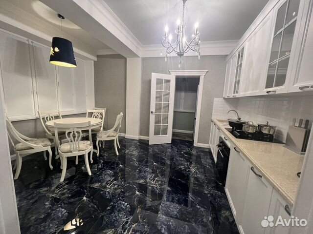 

3-к. квартира, 100 м², 11/11 эт.