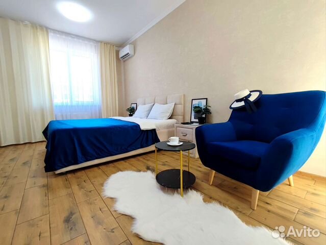 

1-к. квартира, 42 м², 7/10 эт.