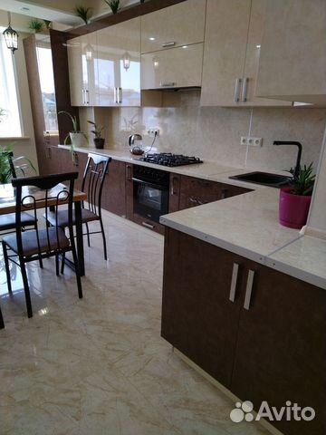 

1-к. квартира, 72 м², 9/10 эт.