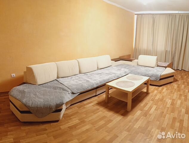 

2-к. квартира, 80 м², 2/6 эт.