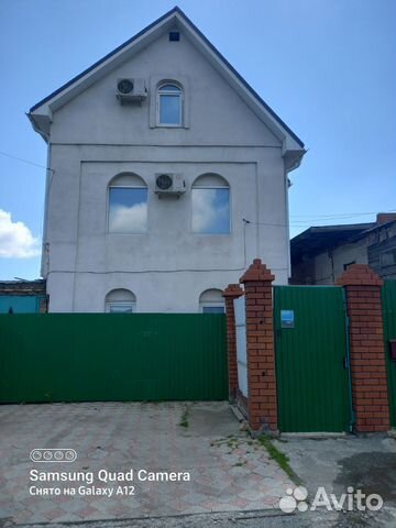 

Коттедж 300 м² на участке 10 сот.