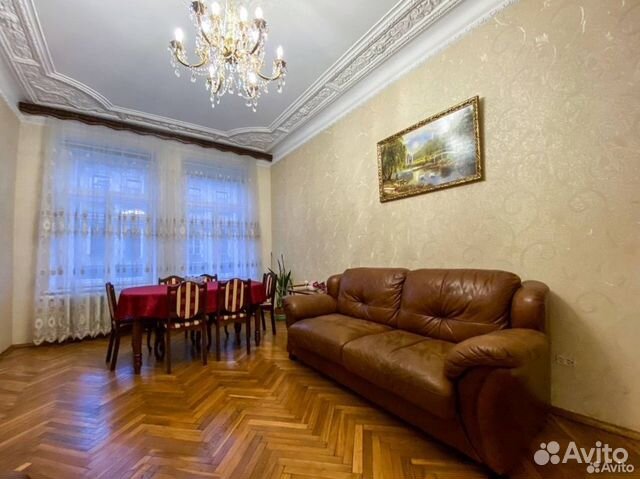 

3-к. квартира, 130 м², 4 кровати