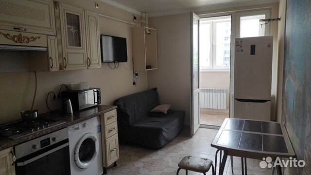 

1-к. квартира, 39 м², 2/9 эт.