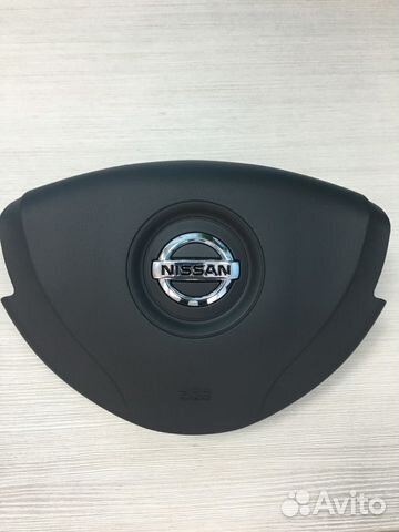 Новая крышка подушки в руль на Ниссан Альмера G 15