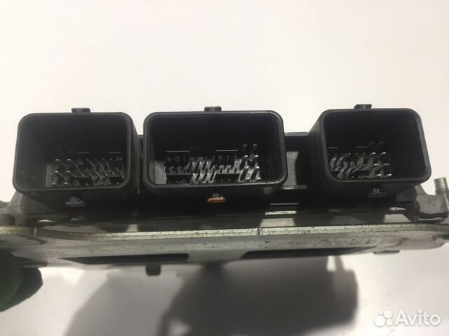 Блок управления двс Nissan qashqai j10 23710BR03A