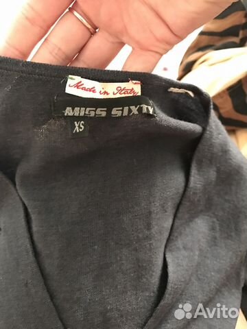 Платье miss sixty оригинал, юбка с цветочным принт Платье miss sixty оригинал, юбка с цветочным принт