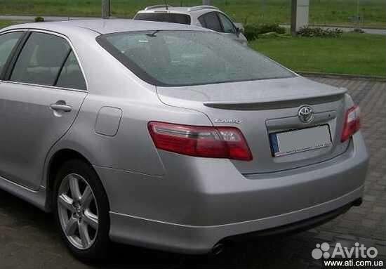 Toyota Camry 2006-2012 Спойлер на багажник