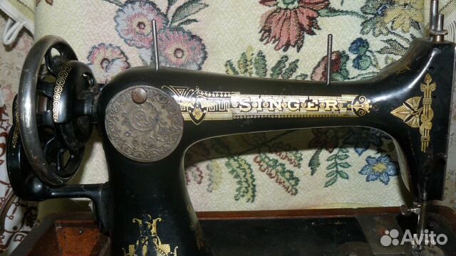 Швейная машинка Singer