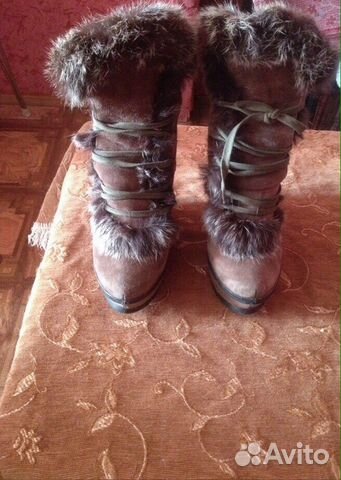 Сапоги на танкетке