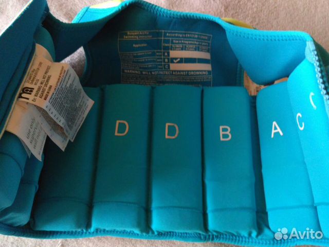 Жилет для плавания и купальник mothercare 2-3 года Жилет для плавания и купальник mothercare 2-3 года