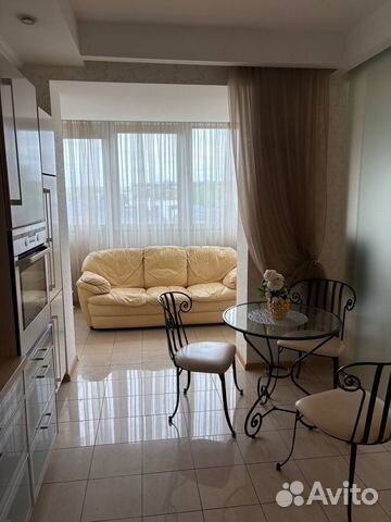 

2-к. квартира, 74 м², 2 кровати