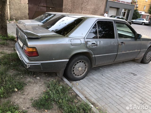 На болты мерседес 124 w124 седан На болты мерседес 124 w124 седан