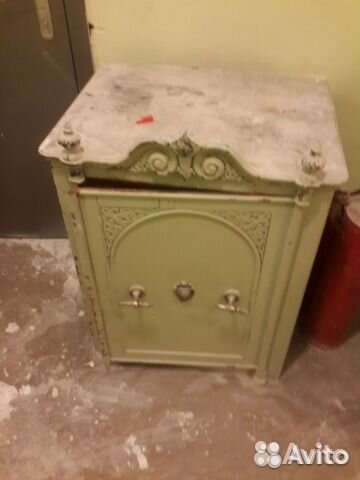 Сейф антикварный