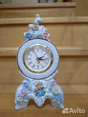 Часы фарфоровые
