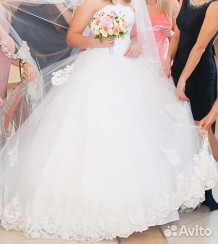 Свадебное платье, в придачу фата и бижутери Свадебное платье, в придачу фата и бижутери