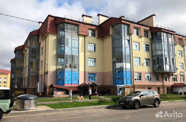 3-к квартира, 174.4 м², 1/4 эт.