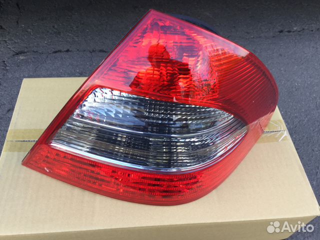 Задний фонарь Мерседес бенц w211 2006-2008 год