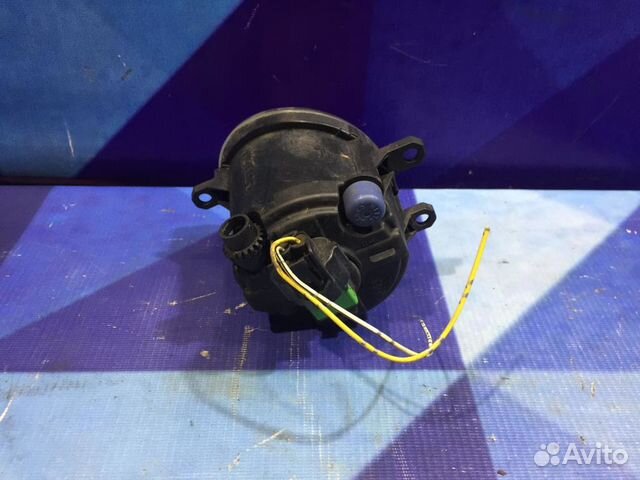 Фара противотуманная левая Тойота рав4 ха30