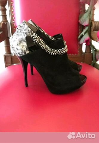 Новые кожаные ботильоны Guess р.37-38Оригинал