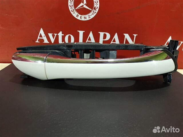 Ручка двери внешняя задняя правая Mercedes W211