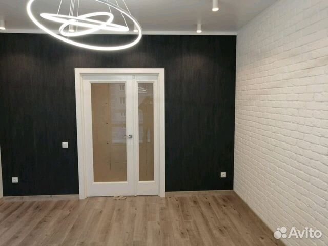 Установка межкомнатных дверей