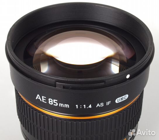 Samyang 85 mm f/1.4 for Canon