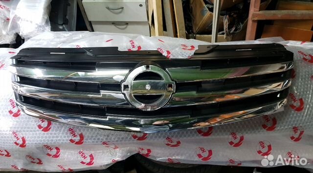 Решётка радиатора Nissan Almera G15 новая