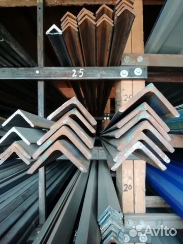 Уголок металлический