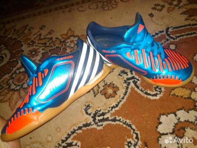 Кроссовки Adidas