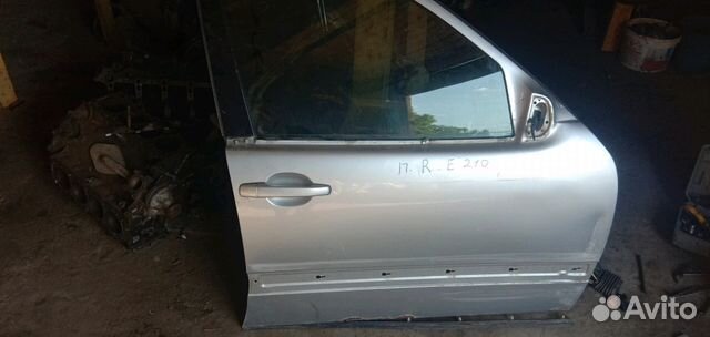 Дверь передний правый на Mercedes W210
