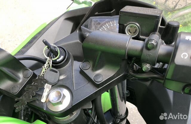 Продаю Kawasaki Ninja 300 2014г